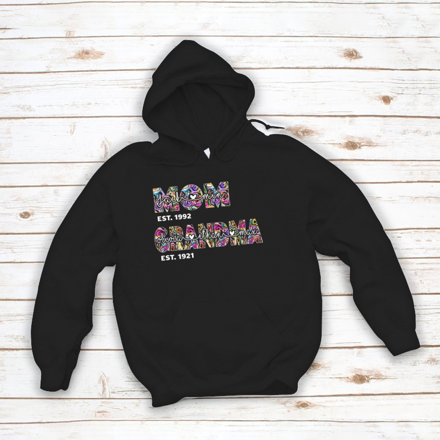 Personalized Mom Grandma Est Year With Kids & Grandkids Flower Hoodie