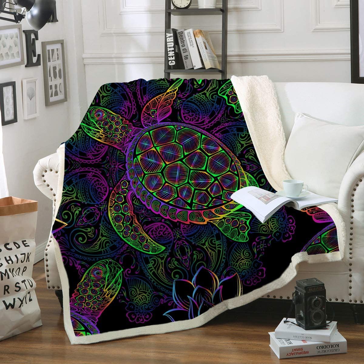 Sleepwish Ocean Animals Plush Fuzzy Turtle Psychedelic Lotus Flowers Fleece Blanket