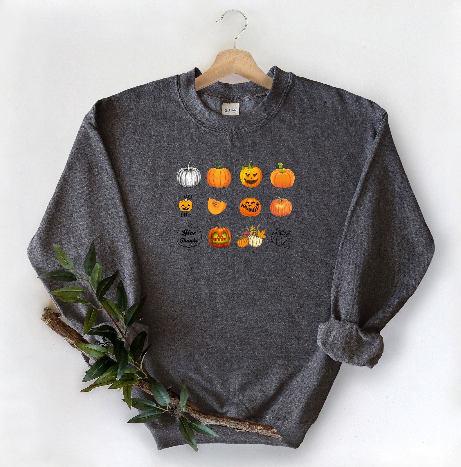 Halloween Vintage Sweatshirt, Halloween Sweatshirt, Pumpkin Sweatshirt, Halloween Party 2D Crewneck Sweatshirt All Over Print Sweatshirt For Women Sweatshirt For Men