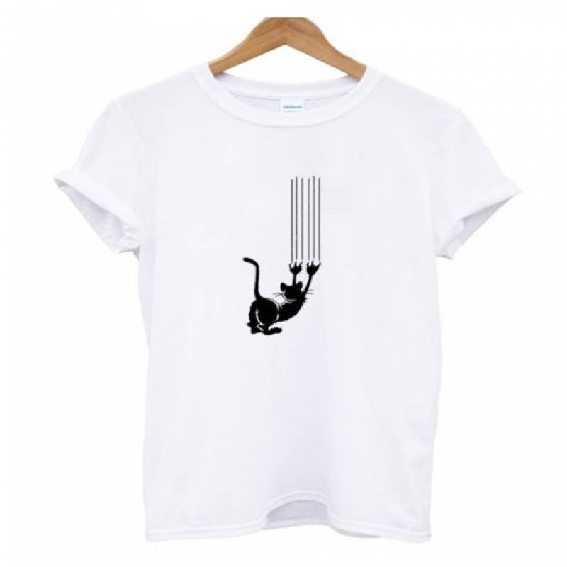 Cat stretching T Shirt