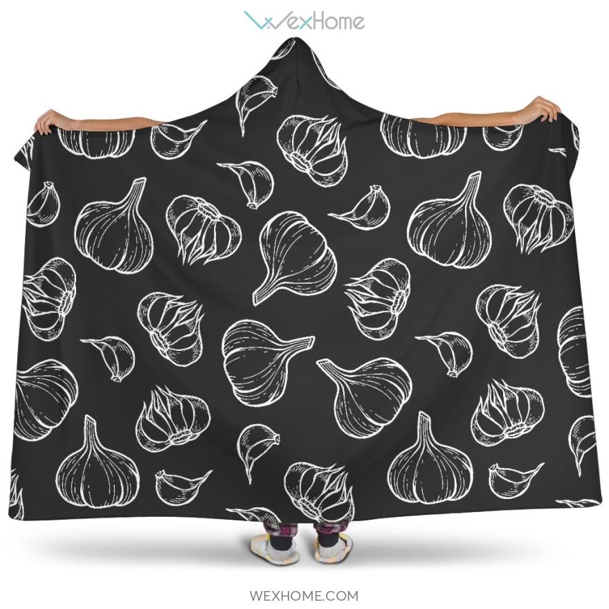 Garlic Pattern Black Background Hooded Blanket