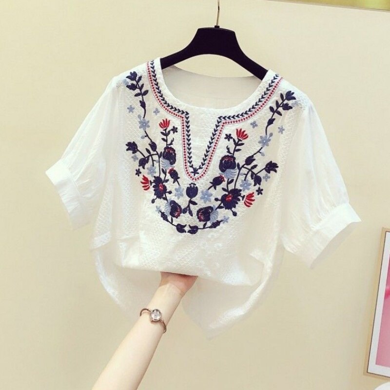 Summer Womens Tops and Blouses Women Shirts White Loose Blouse Plus Size Women Embroidery Floral V-Neck Women Shirts alx