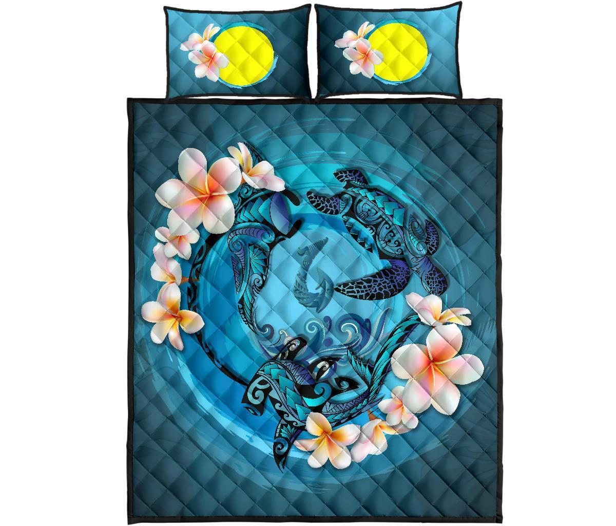 Palau Polynesian Quilt Bed Set – Blue Plumeria Animal Tattoo A24
