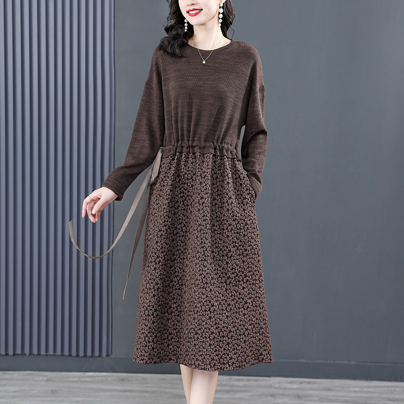 Autumn and Winter 2022 New Lamb Wool Knitted Round Neck Brown Lace up Dress Women’s Mid length Over knee Underlay Dress alx