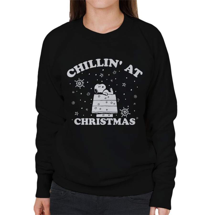Peanuts Chillin At Christmas Snoopy Women’s Sweatshirt