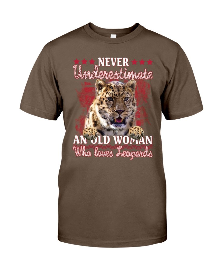 Leopard Underestimate Old Woman Classic T Shirt