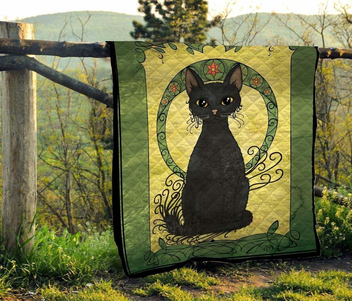 Black Cat Nature Quilt Blanket