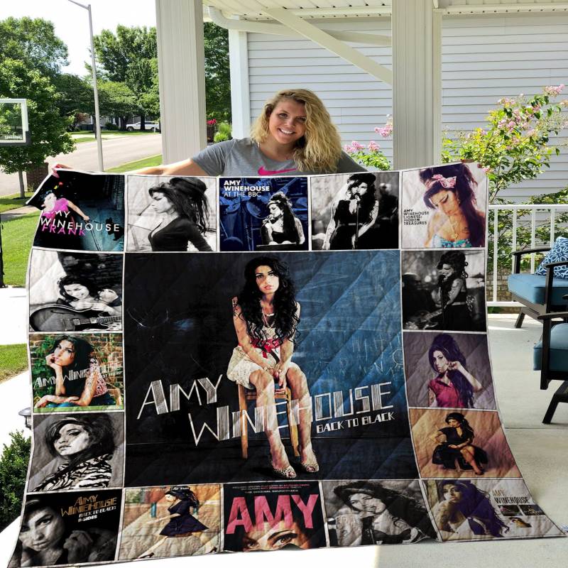 Amy Winehouse Quilt Blanket 01131