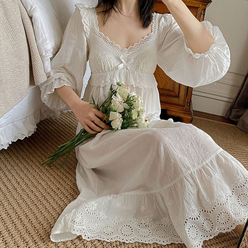 Victorian White Cotton Night Dress Women Autumn Long Sexy Nighty Peignoirs Lolita Vintage Nightgowns Romantic Princess Sleepwear alx