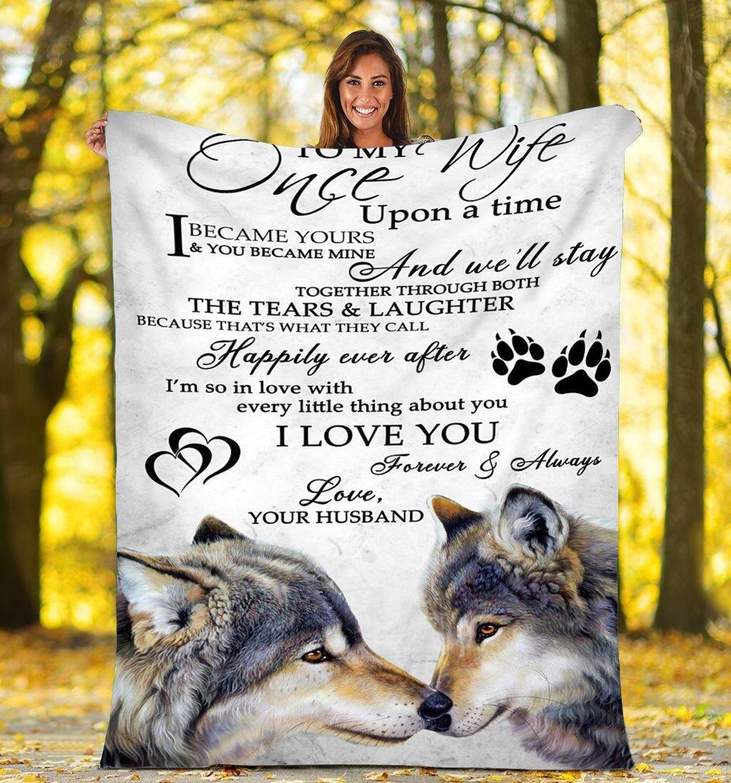 To My Wife Thoughtful Wolf  –  Gift For Wife Home Decor Gift For Family – Sherpa Blanket Fleece Blanket