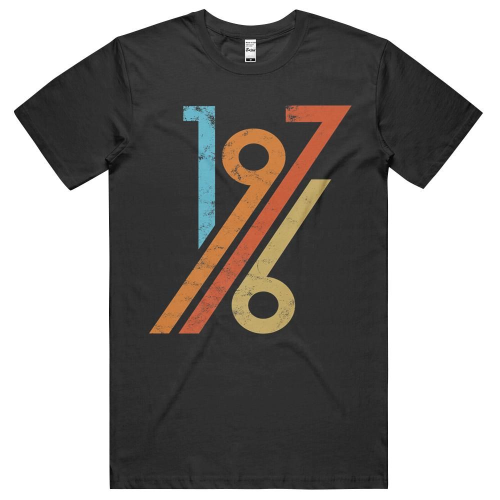 45th Birthday Vintage Retro 70s Style 1976 Premium Unisex Shirt