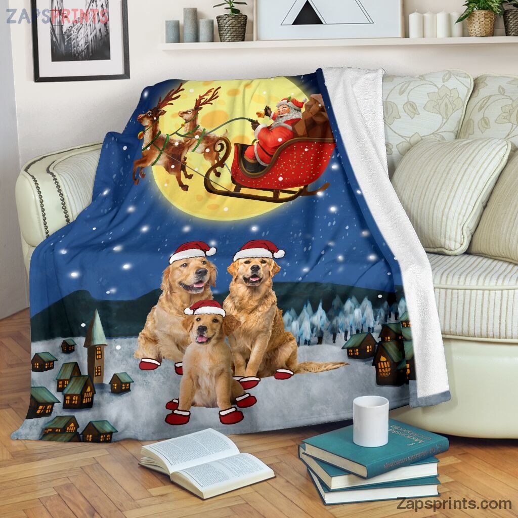 Christmas With Family Golden Retriever Blanket – Cool Gift Ideas