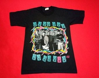 Vintage New  On The Block Hip Hop Band Music Concert T Shirt 8521