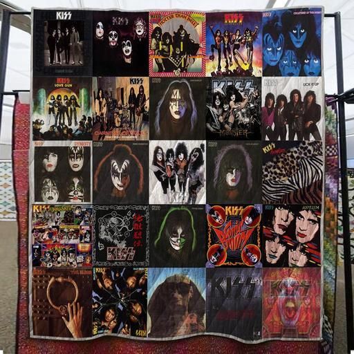 Kiss 2 3D Quilt Blanket HGM40