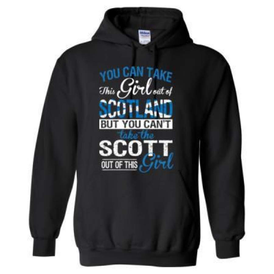 AGR You Can Take The Girl Out Of Scotland But You Cannot Take The Scott Out Of This Girl – Heavy Blend™ Hooded Sweatshirt