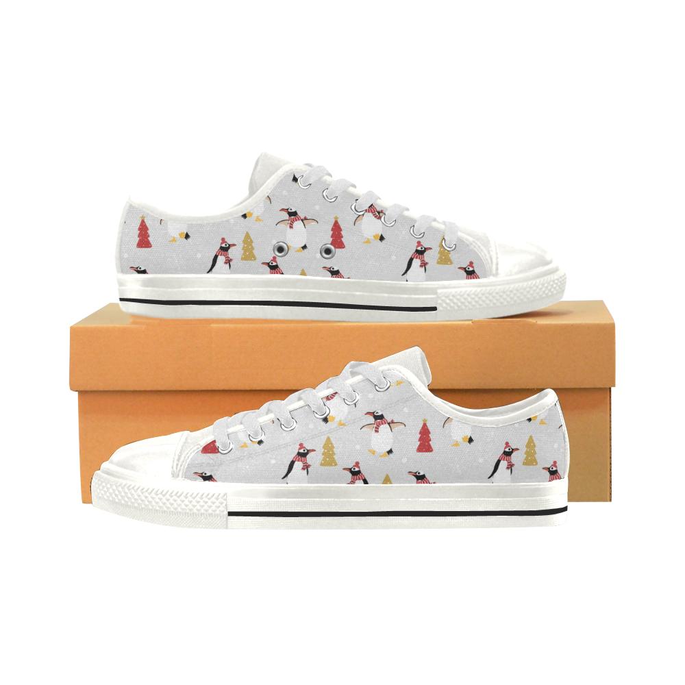 Penguin Christmas Tree Pattern Women’s Low Top Shoes White