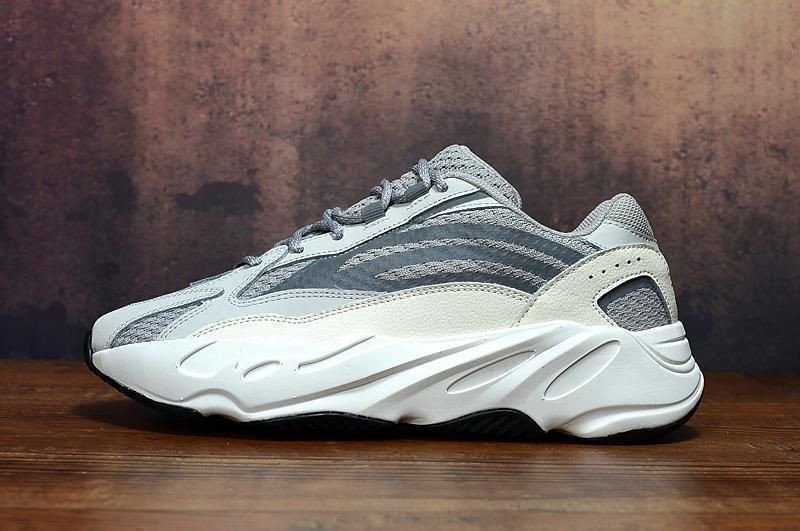 Yeezy Boost 700 V2 Sneaker  White Art 587