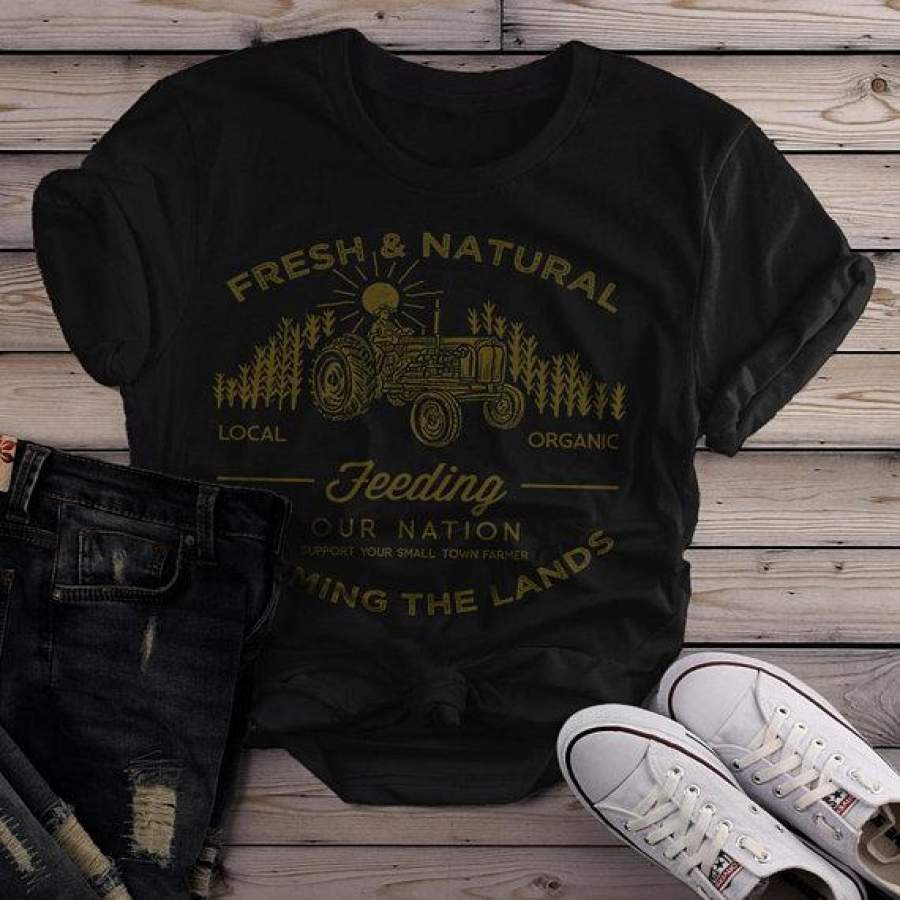 Women’s Farming The Land T Shirt Vintage Farmer Shirts Corn Tractor Graphic Tee