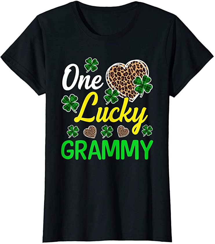 Womens One Lucky Grammy Lucky Shamrock St Patrick’s Day Leopard T-Shirt