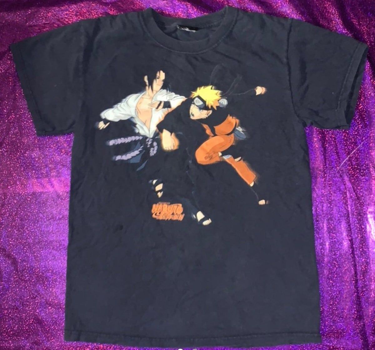 Vintage Naruto Shippuden shirt