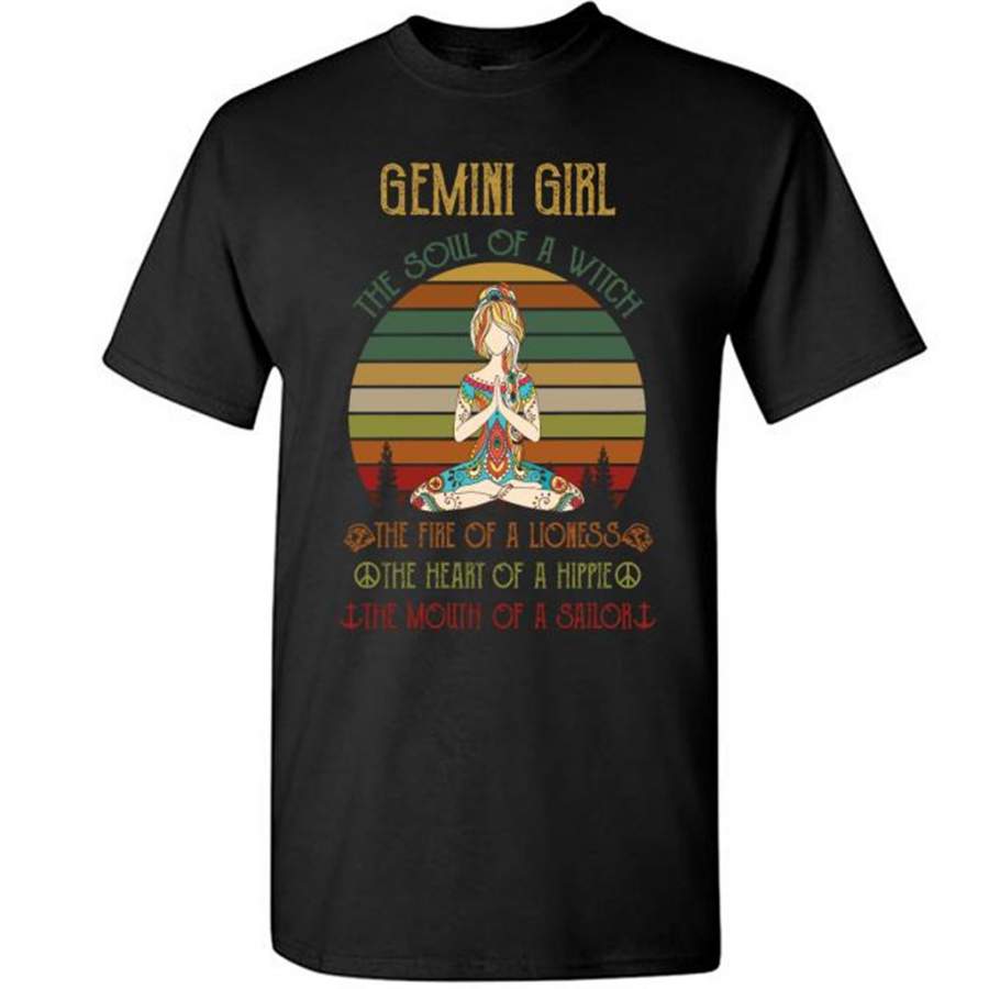 Gemini Girl The Soul Of A Witch The Fire Of A Lioness The Heart Of A Hippie The Mouth Of A Sailor, Classic Vintage Retro – Gildan Short Sleeve Shirt