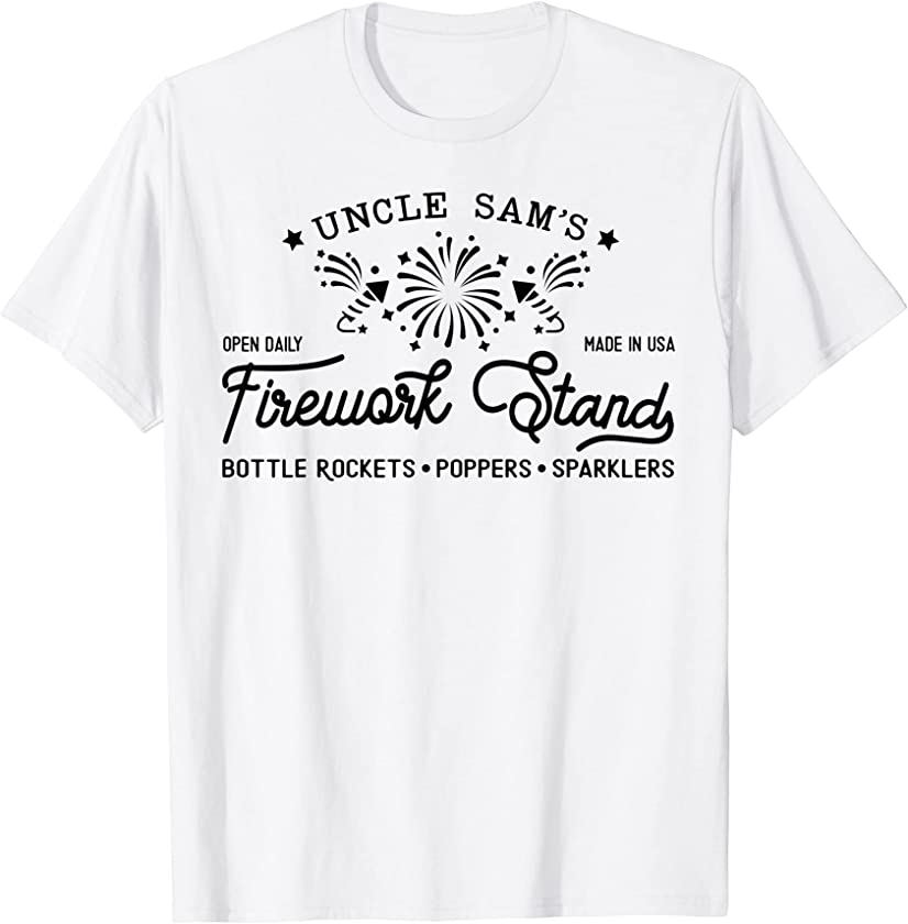 Vintage Style Firework Stand 4th Of July Patriotism Gifts T-Shirt