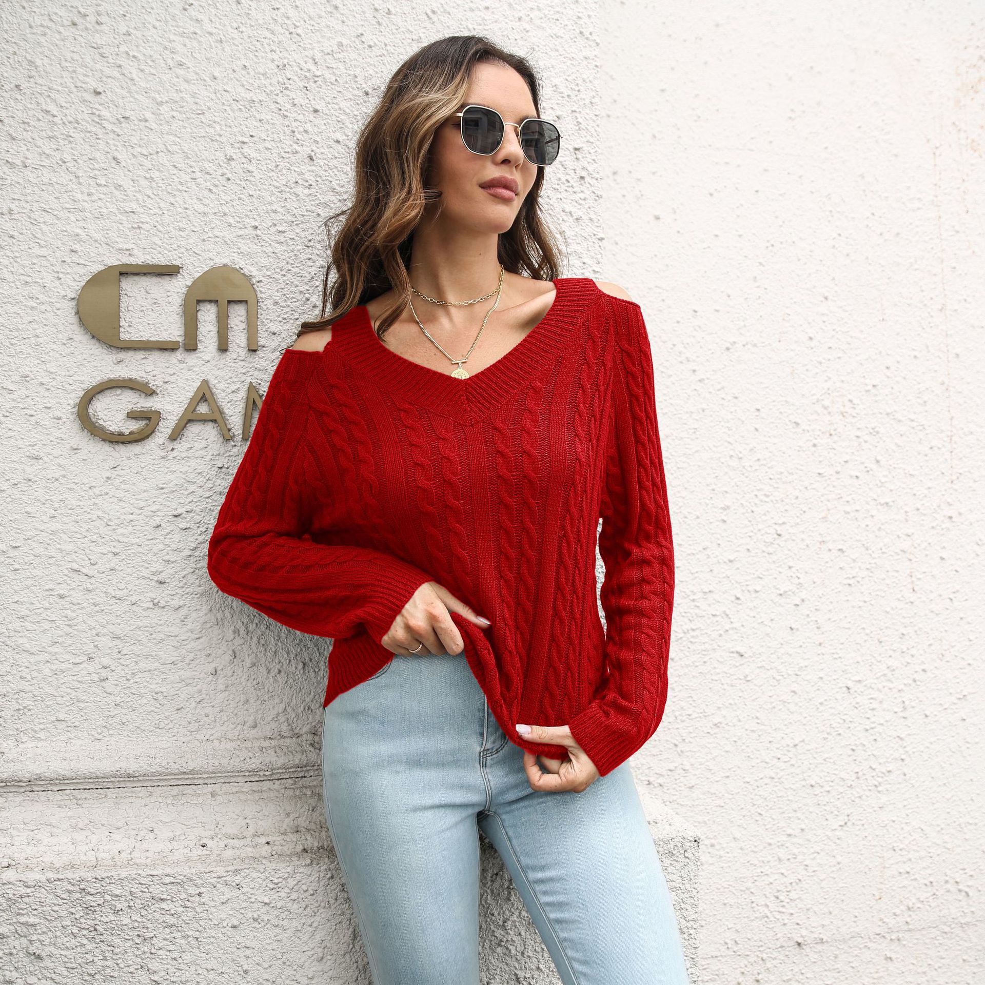 Autumn and Winter Solid Color Women’s Sweaters Long Sleeved Off The Shoulder V-neck Knitted Pullover alx