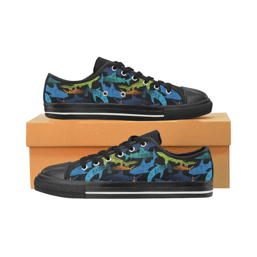 Colorful Shark Men’S Low Top Canvas Shoes Black Gift For Men Women