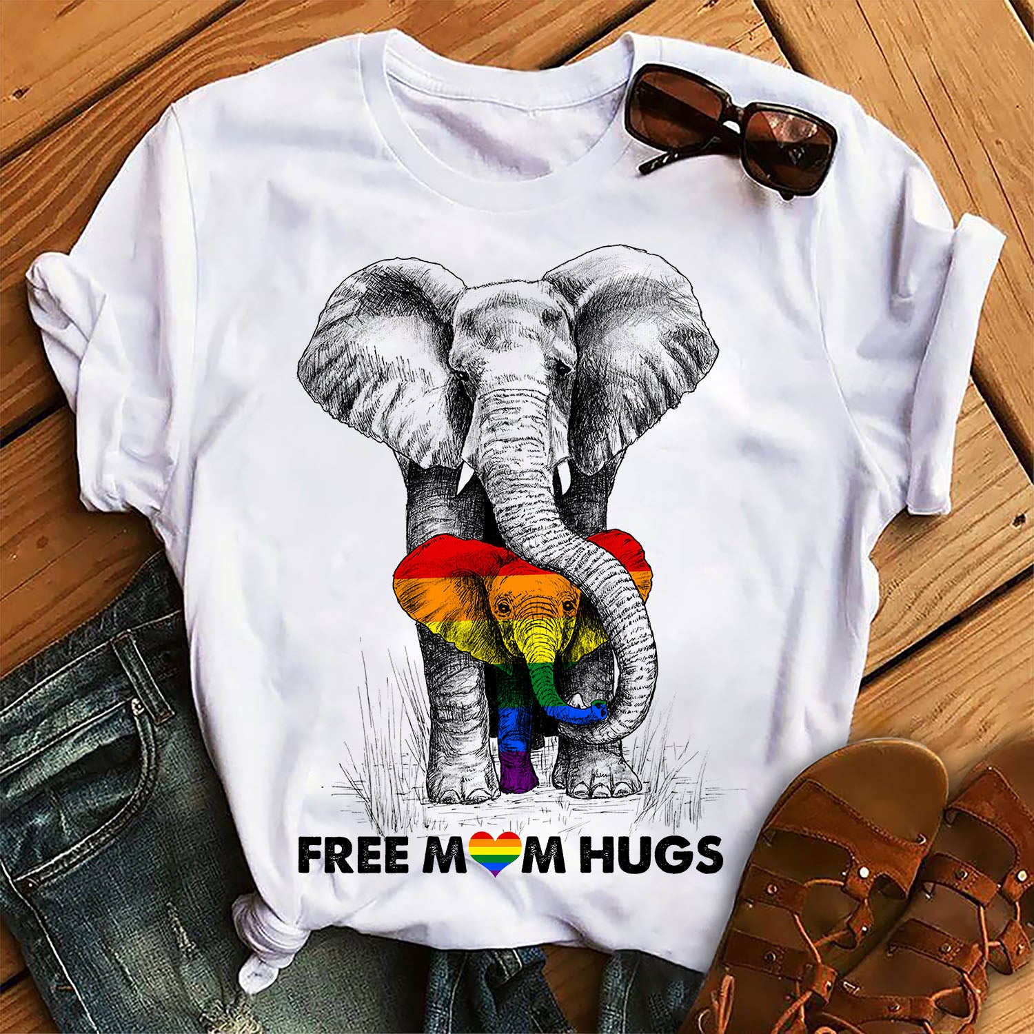 LGBT Free Mom Hugs Elephant LGBT Pride Graphic Unisex T Shirt, Sweatshirt, Hoodie Size S – 5XL