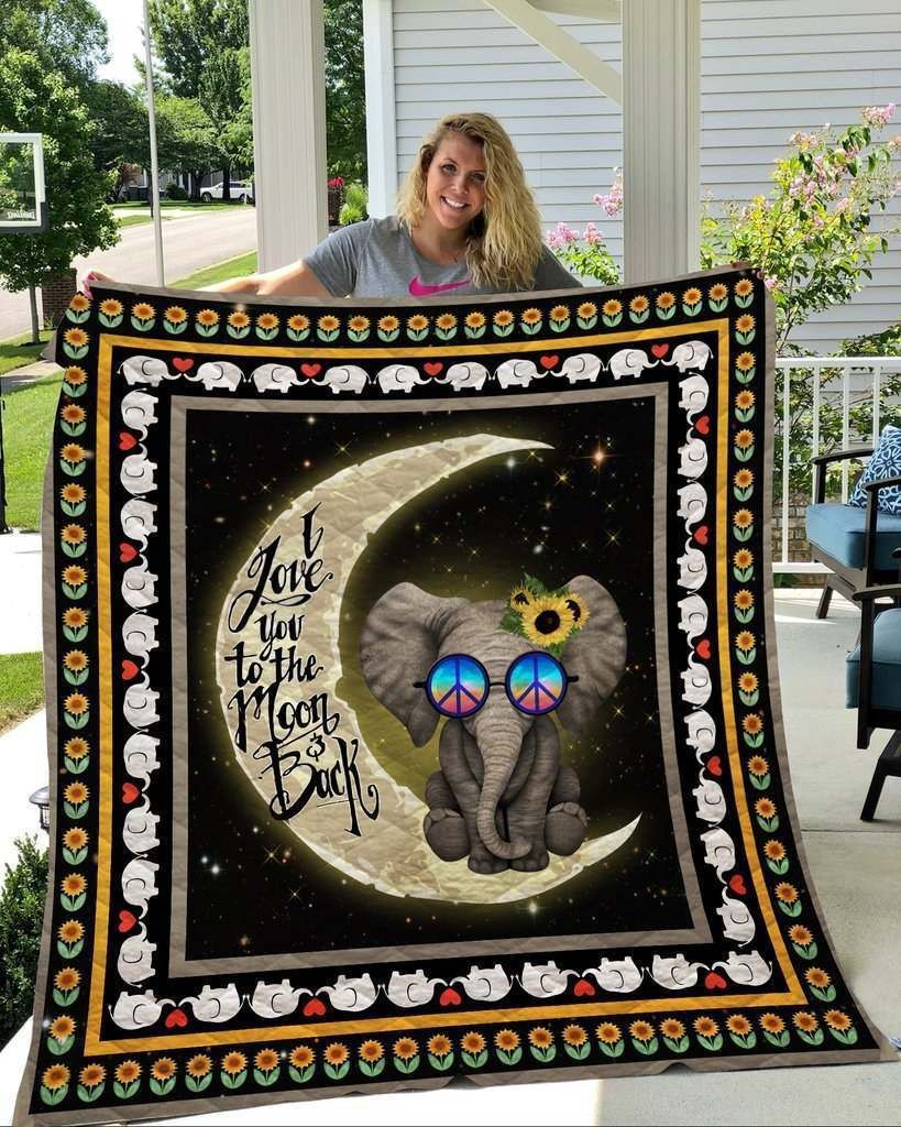 Glass Elephant  Moon Back  Quilt Blanket