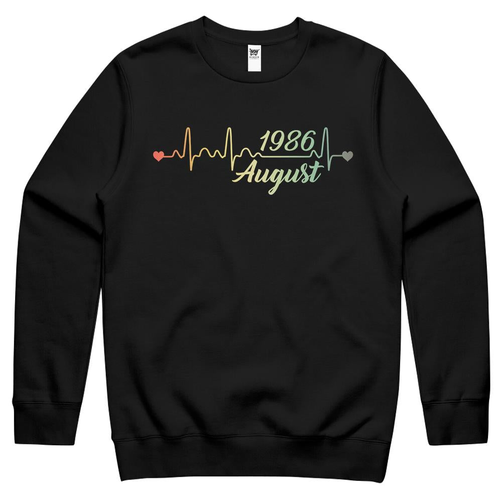 Retro August 1986 Heartbeat 34 Years Old 34Th Birthday Gifts Crewneck Sweatshirt