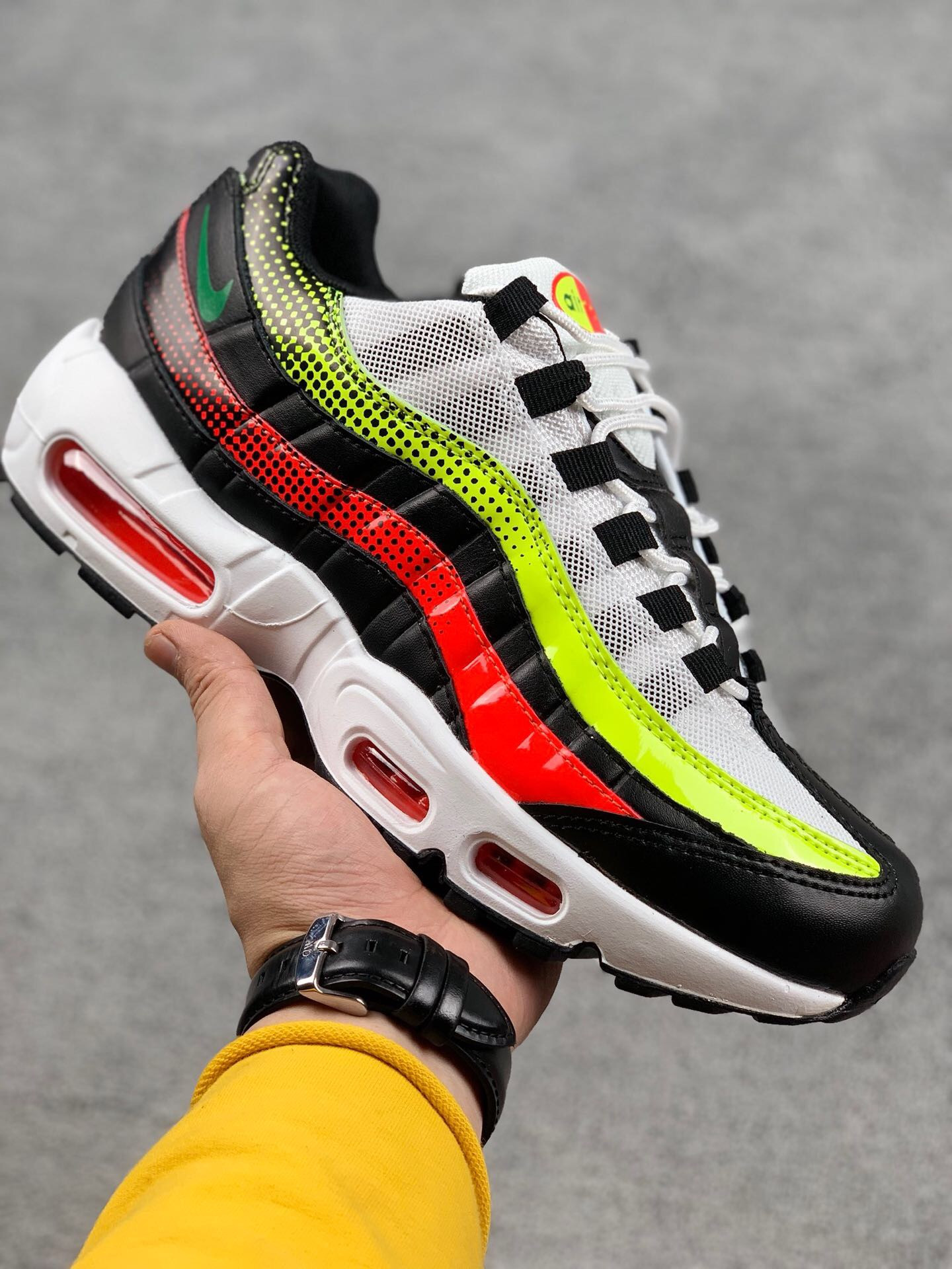 Nike Air Max 95 SE BlackWhite-Volt-Solar Red AJ2018-004 5339670