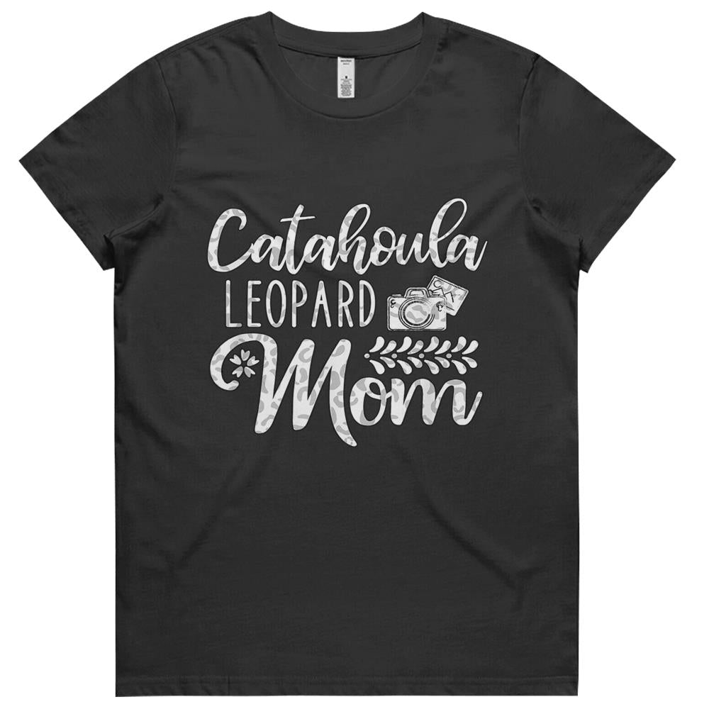 Catahoula Leopard Dog Mom Cute Paw Pet Owner Dog Lovers Womens Tshirts