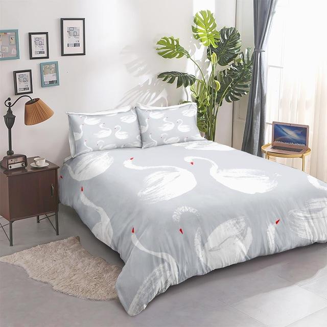 White Swans 3 Pieces Quilted Comforter Set