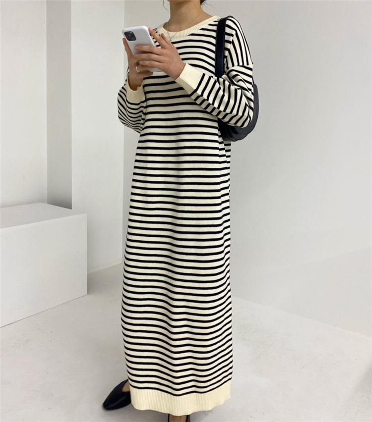 Striped Wool Maxi Dress Woman Autumn 2022 O-Neck Loose Knitted Bodycon Dress Korean Long Sweater Winter Woman Clothing Black alx