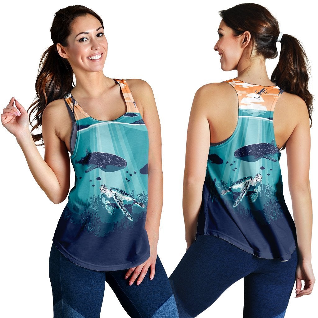 Hawaiian Whale And Turtle In Sunset Polynesian Racerback Tank