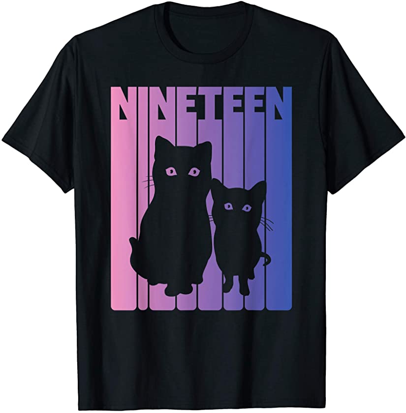 19th Birthday Cats Retro Kitten Nineteen Year Girl Gift T-Shirt