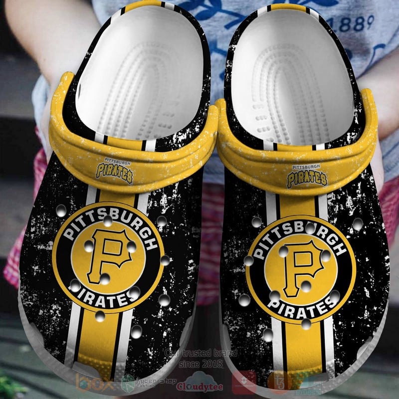 Pittsburgh Pirates Crocs Crocband Shoes
