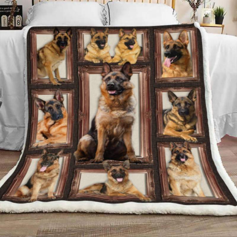 German Shepherd Sherpa Blanket JR1301 71O57