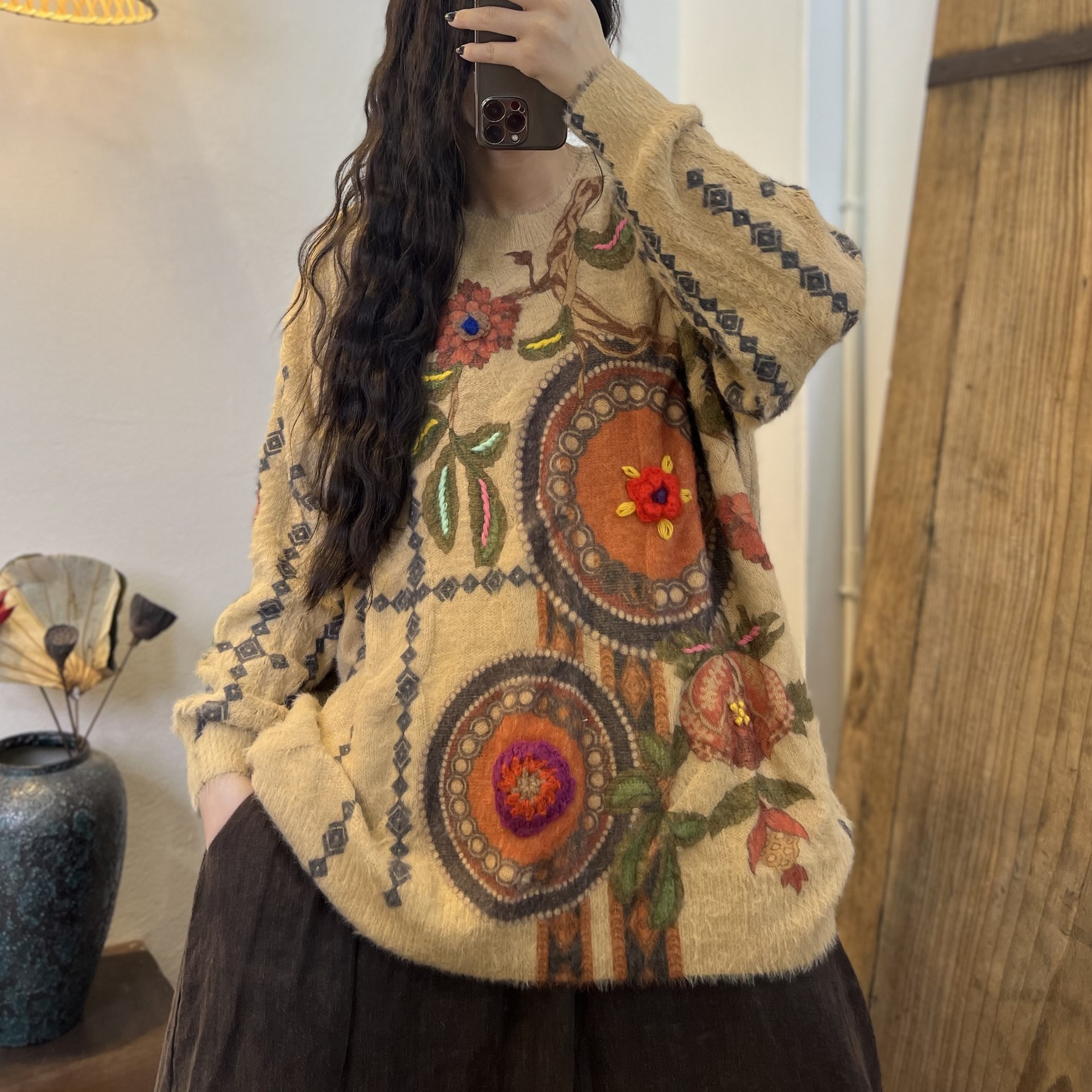 Autumn Winter Vintage Loose Panelled Spliced Embroidery Flowers Knitting Sweaters Woman Imitation Mink Casual Tops Female alx