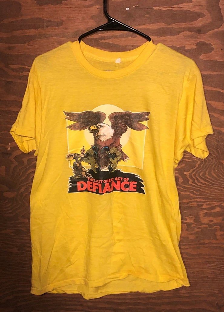 Vtg 1980S The Last Great Act Of Defiance Jaune Humour Dr Le Des Ann Es 80 T-Shirt