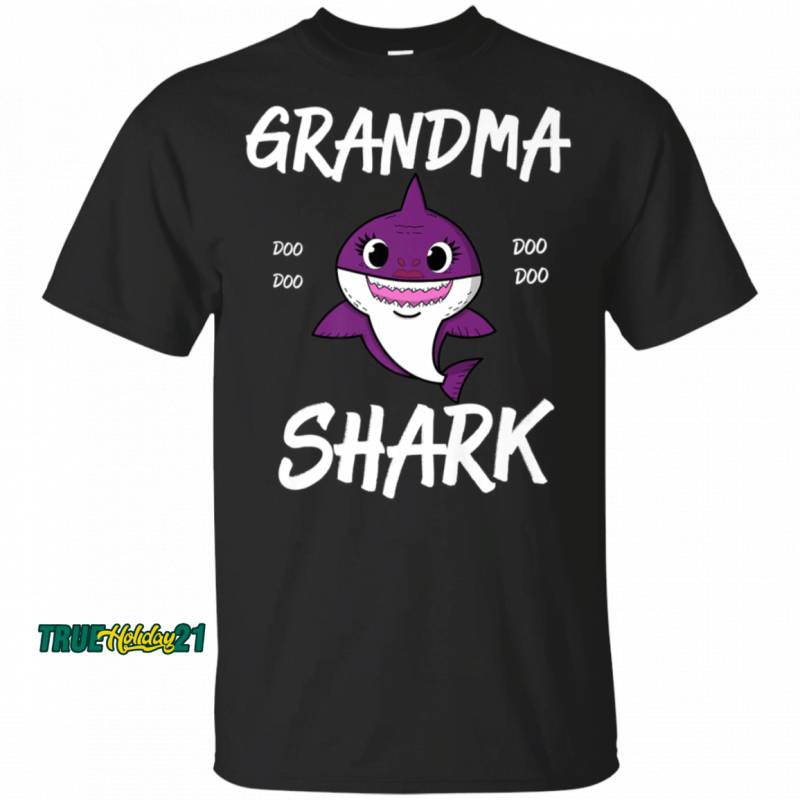 Baby Shark, Grandma Shark Doo Doo T-Shirt