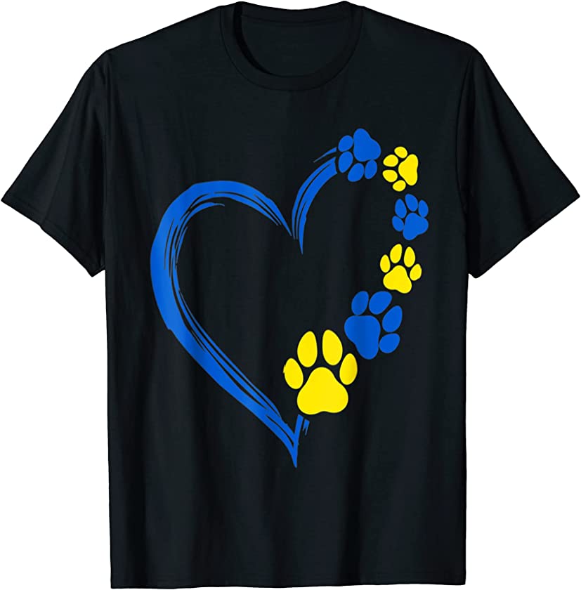 Ukraine Print Pawprint Heart Animal Lover Love Pet Dog Mom T-Shirt