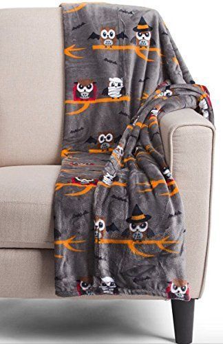 Check out this awesome Halloween Ow Fleece Blanket All Over Prints