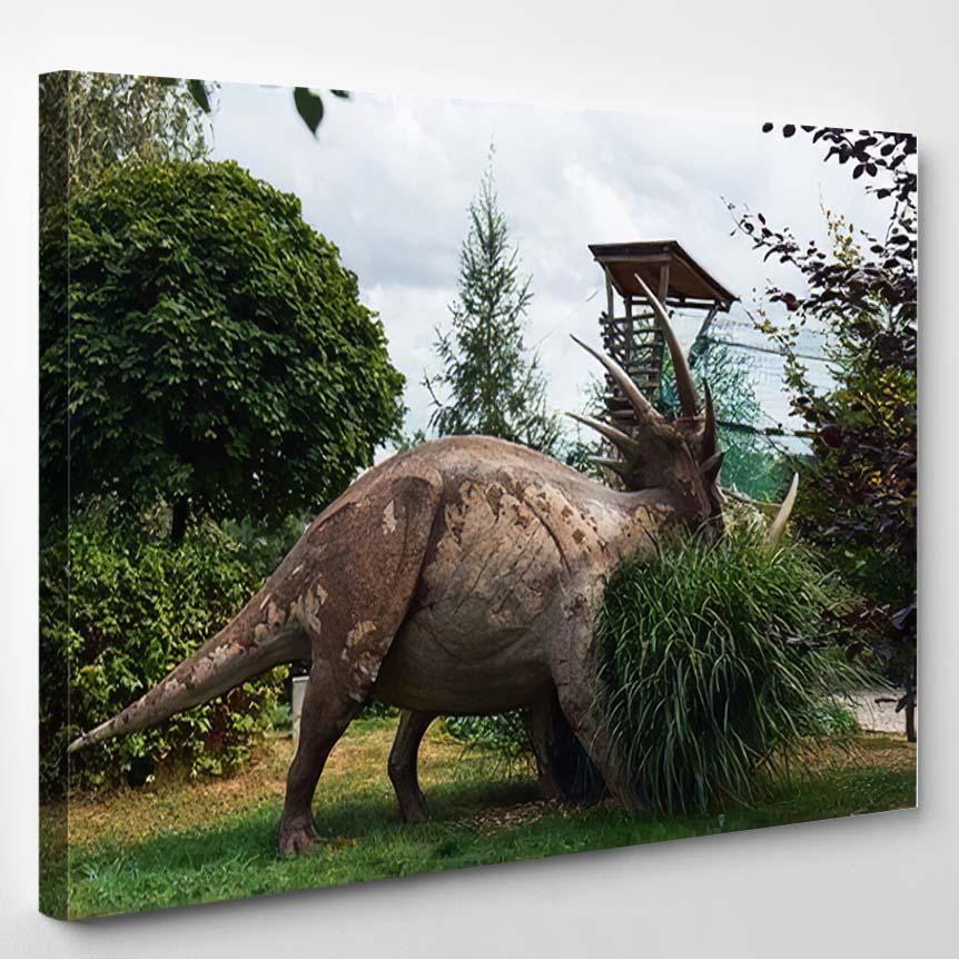 Quality Replicas Dinosaurs Museum Park Outdoors 3 – Dinosaur Animals Canvas Print