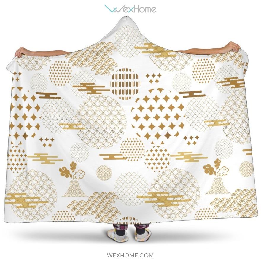 Beautiful Gold Japanese Pattern Hooded Blanket