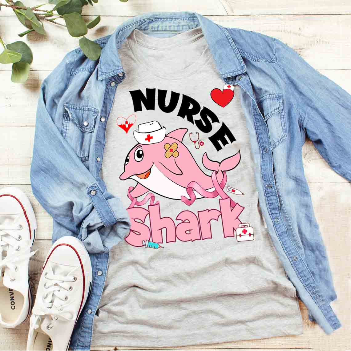 Cute Nurse Shark Shirt – Breast Cancer Awareness T-Shirt Gifts For Mom Daughter Friends Hoodies Sweater Pink