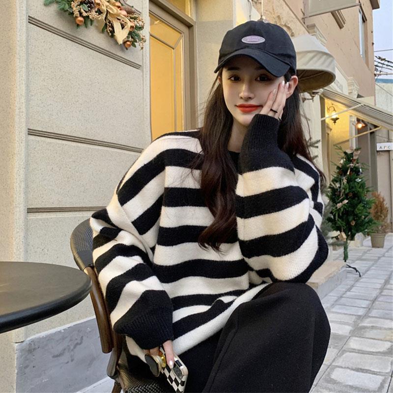 Women’s Early Autumn Lazy Style Design Niche Knitted Top 2022 New Loose Green Striped Sweater alx