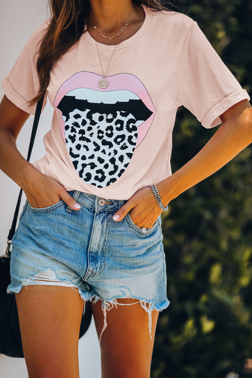 Casual Leopard Lip Print Graphic T-Shirt