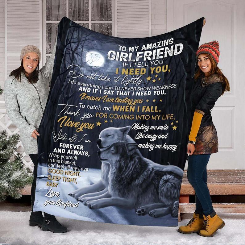 To My Girlfriend Making Me Smile Like Crazy Fleece Blanket Gift For Family,Birthday,Girlfriend,Wife,Couple,Gift Home Decor Bedding Couch Sofa Soft And Comfy Cozy